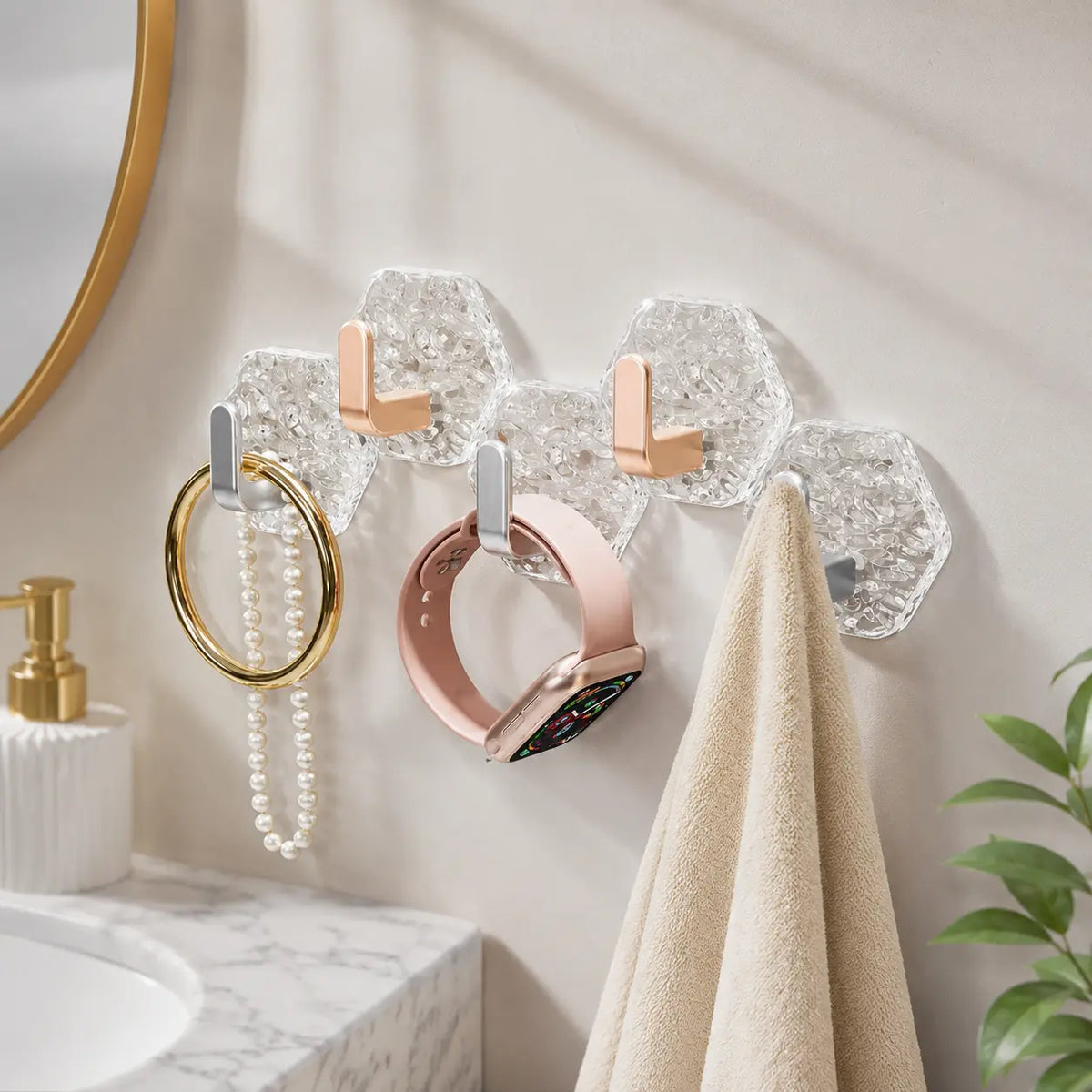 10 Pieces Adhesive Wall Hook Crystals Clear Without Nails Required Accessory for Towels Robes Kitchenwares Daily Use Acrylic Adhesive Wardrobes Hook